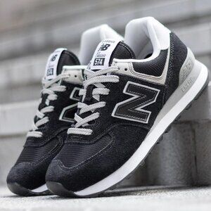 New Balance Classics 574 Core Suede Low Black/Grey/White Lifestyle Shoe WL574EVB